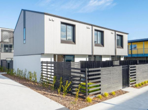CBD 2 Bed 2 Bath With Free Parking, Christchurch
